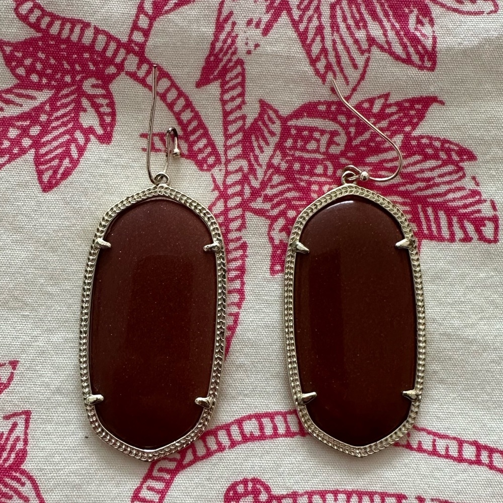 Kendra Scott Danielle Gold Drop Earrings in Rust/Burnt Orange & Gold (large)